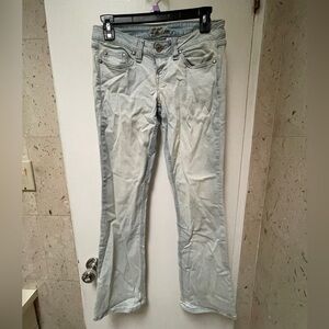 W01 Light Blue Denim Jeans